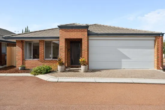 10/11 Hodnet Bend, The Vines, WA 6069