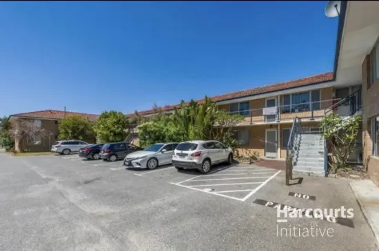 10/13 Grant Place, Bentley, WA 6102