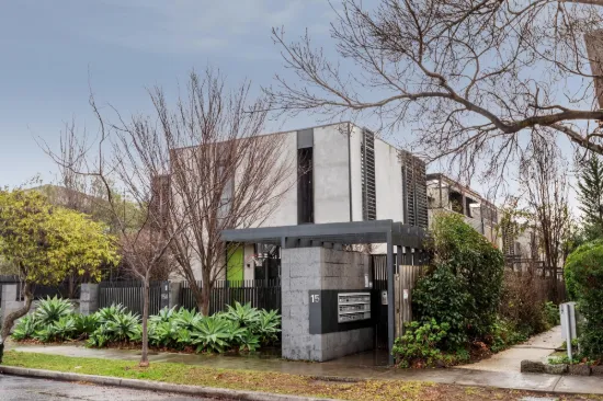 10/15 Irving Avenue, Prahran, Vic 3181