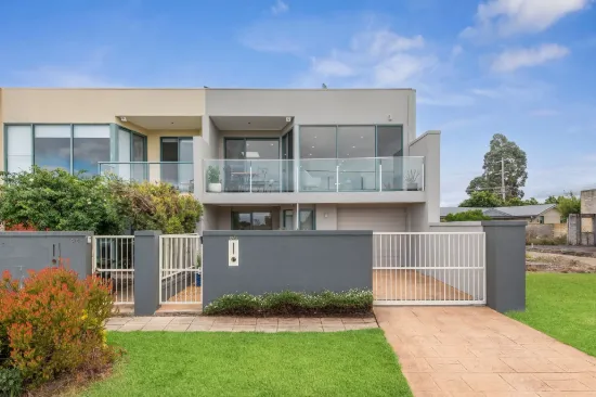10/2 Skinner Street, Hastings, Vic 3915
