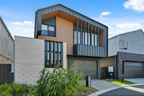 10/270 Ocean Drive, Twin Waters, Qld 4564