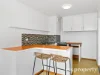 10/4 Hildern Street, New Town, Tas 7008-Image