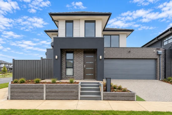 10 Amazing Boulevard, Fraser Rise, Vic 3336