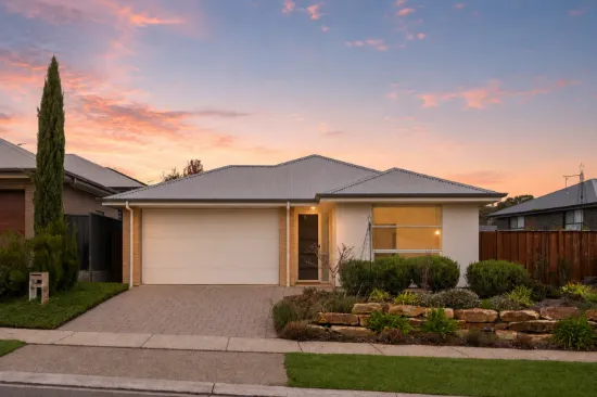 10 Amblemead Drive, Mount Barker, SA 5251