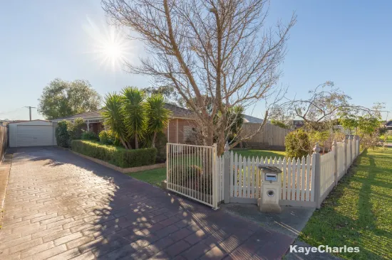 10 Amelia Close, Beaconsfield, Vic 3807