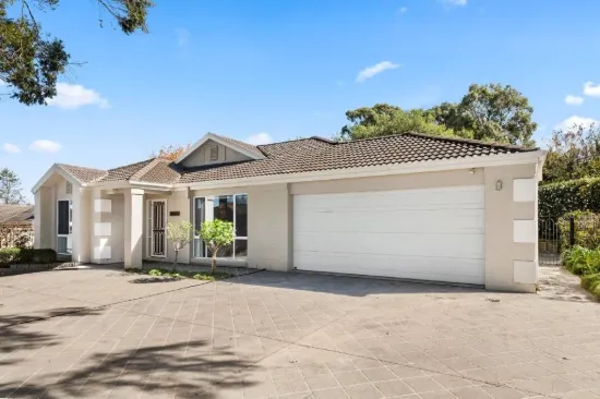 10 Aspen Grove, Bowral, NSW 2576