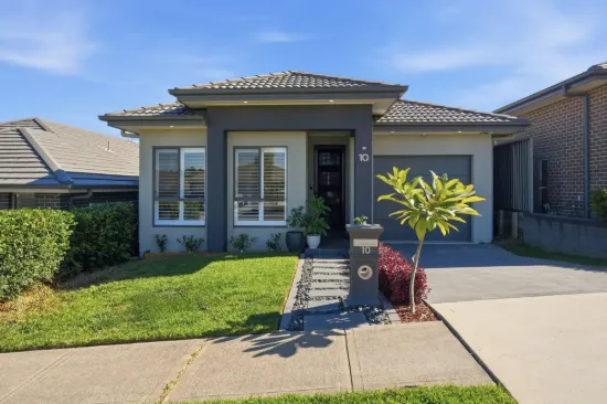 10 Austen Boulevard, Spring Farm, NSW 2570