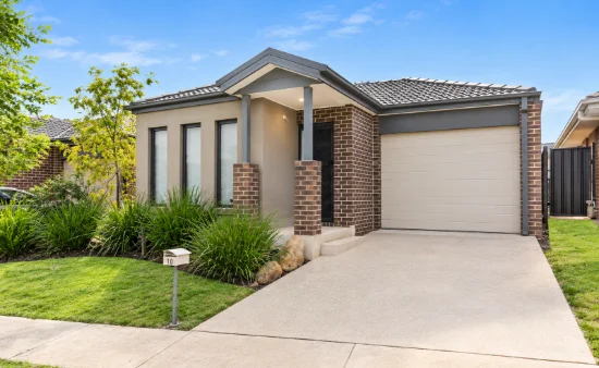 10 Avebury Drive, Cobblebank, Vic 3338