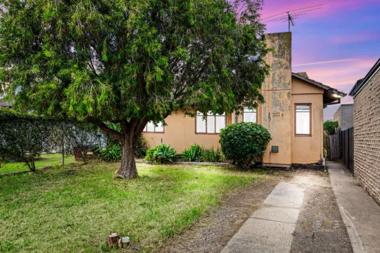 10 Barrie Court, Braybrook, Vic 3019
