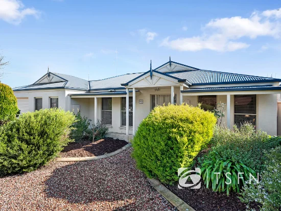 10 Bassett Dr, Strathfieldsaye, Vic 3551