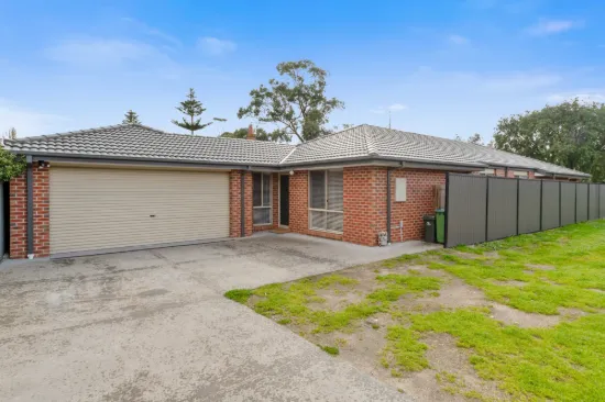 10 Bayside Court, Rosebud, Vic 3939