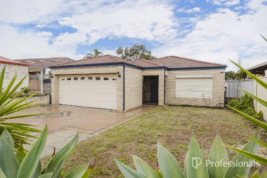 10 Beeston Crescent, Marangaroo, WA 6064