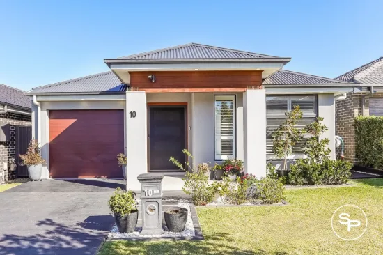 10 Bega Street, Gregory Hills, NSW 2557