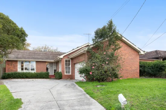 10 Bembooka Court, Doncaster, Vic 3108