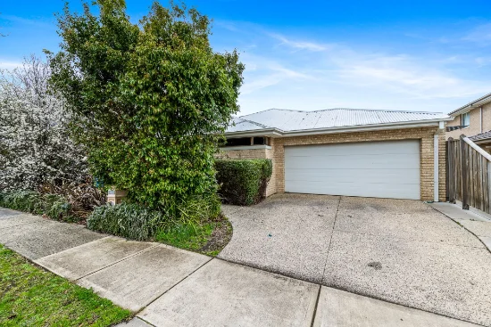 10 Black Caesar Drive, Cranbourne East VIC 3977-Image