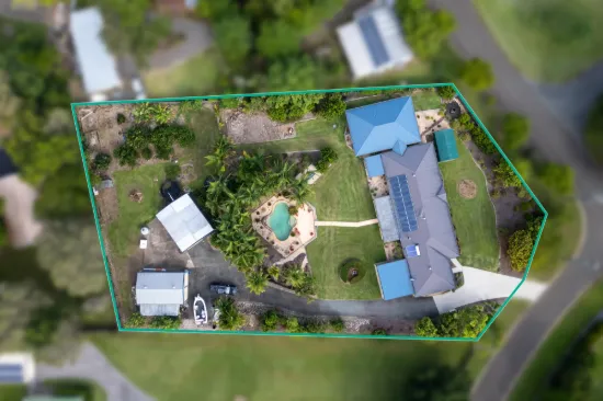 10 Bloodwood Close, Mooloolah Valley, Qld 4553