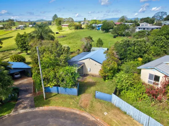 10 Blue Hills Crescent, Malanda, Qld 4885