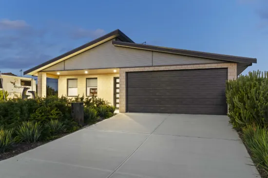 10 Bower Grove, Two Rocks, WA 6037