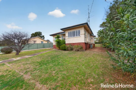 10 Braemar Street, Warwick, Qld 4370