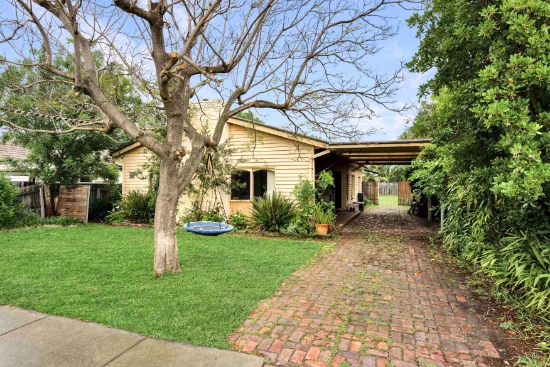 10 Brayshay Road, Newcomb, Vic 3219