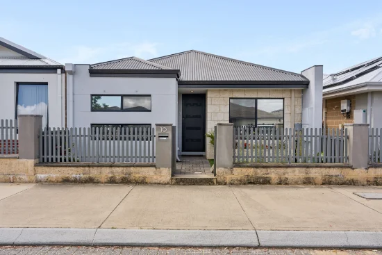 10 Breccia Parade, Wellard, WA 6170