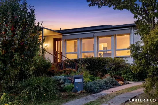10 Broadbent Street, Scullin, ACT 2614