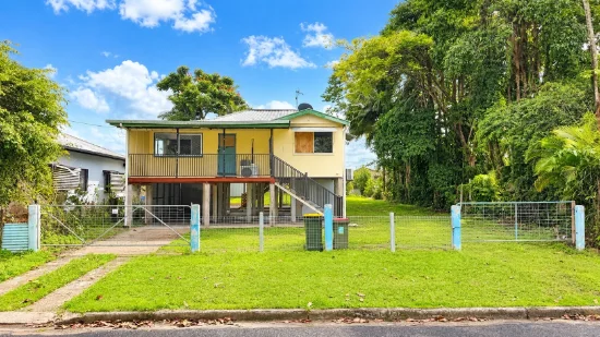 10 Brosnan Street, Tully, Qld 4854