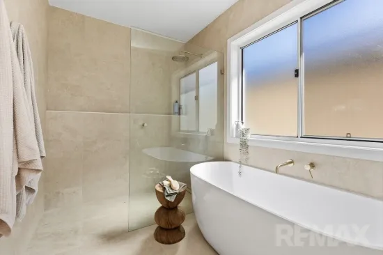 10 Burt Street, Gobbagombalin, NSW 2650-Image