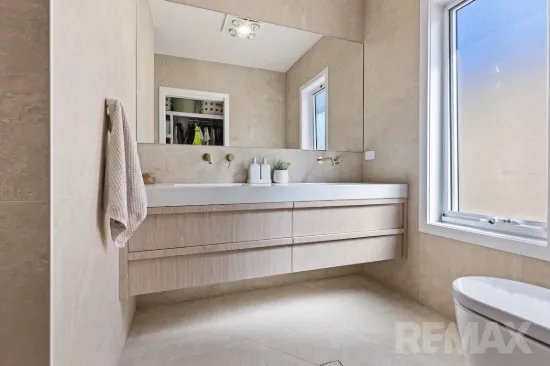 10 Burt Street, Gobbagombalin, NSW 2650-Image