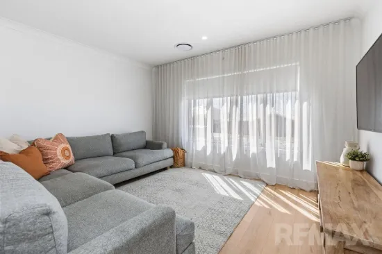 10 Burt Street, Gobbagombalin, NSW 2650-Image
