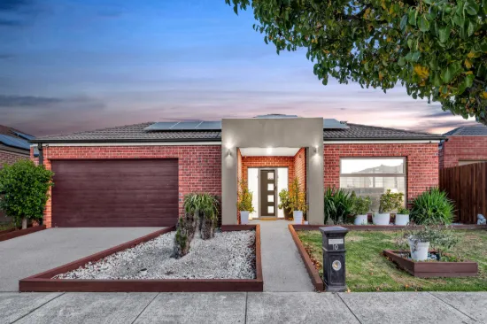 10 Cadillac Street, Cranbourne East, Vic 3977