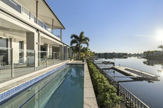 10 Calmwater Crescent, Helensvale, Qld 4212