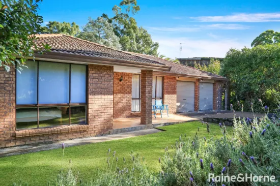 10 Campbell Crescent, Moss Vale, NSW 2577