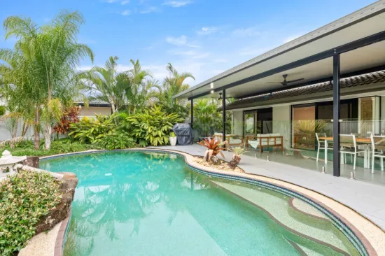 10 Campbell Street, Sorrento, Qld 4217