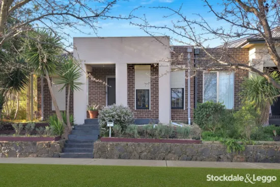 10 Castlegate Lane, Craigieburn, Vic 3064