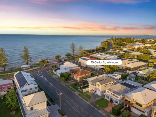 10 Cedar St, Wynnum, Qld 4178