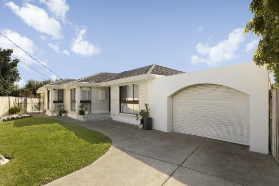 10 Ceduna Court, Keilor Park, Vic 3042