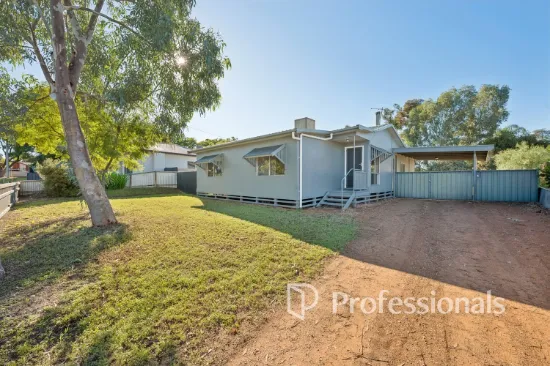 10 Chapman Street, Buronga, NSW 2739