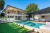 10 Chindrina Street, Hope Island, Qld 4212