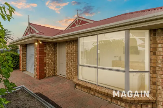 10 Churston Place, Moana, SA 5169