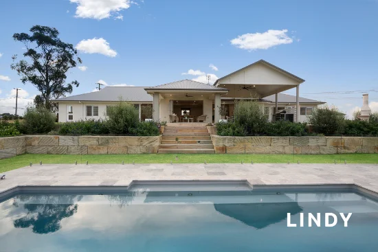10 Coachmans Drive, Singleton, NSW 2330