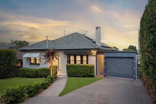 10 Commissioners Road, Denistone, NSW 2114