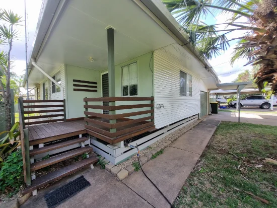 10 Conachan St, Blackwater, Qld 4717 - For Rent