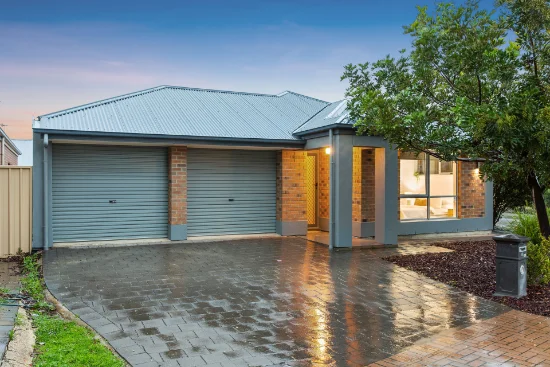10 Cook Street, Seaford Meadows, SA 5169