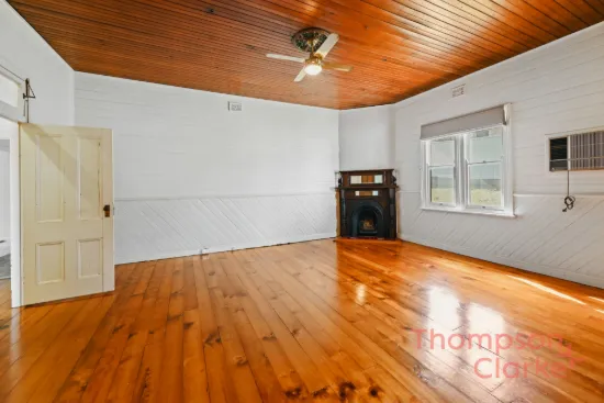 10 Cooper Street, Cessnock, NSW 2325-Image