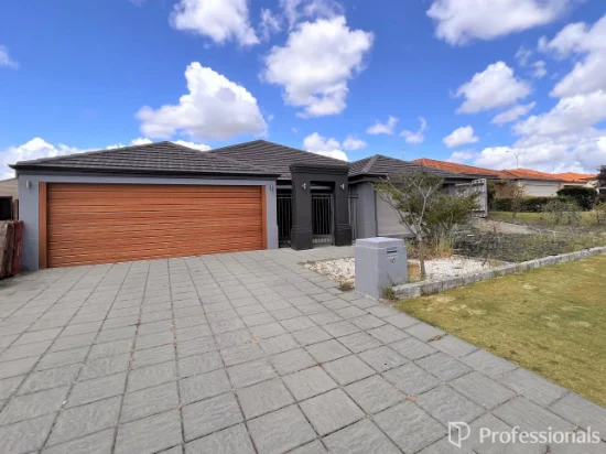 10 Coral Tree Court, Thornlie, WA 6108 - For Rent