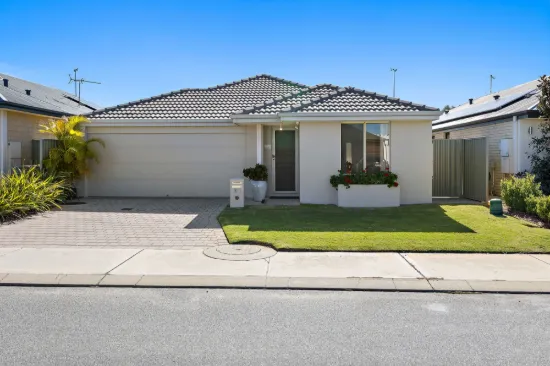 10 Cosin Street, Piara Waters, WA 6112