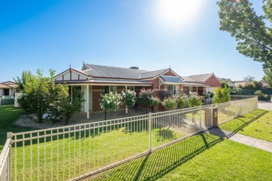 10 Crestwood Grove, Shepparton, Vic 3630