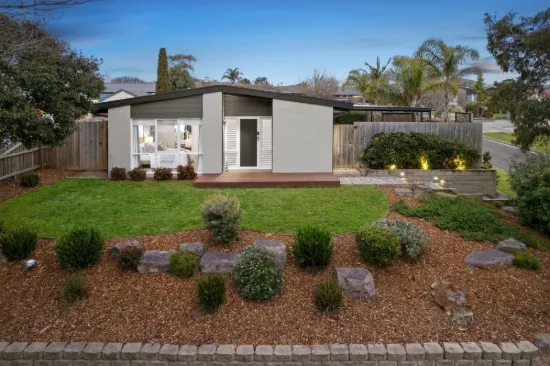 10 Crusoe Drive, Lysterfield, Vic 3156