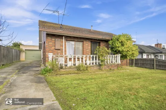 10 Donald Street, Morwell, Vic 3840
